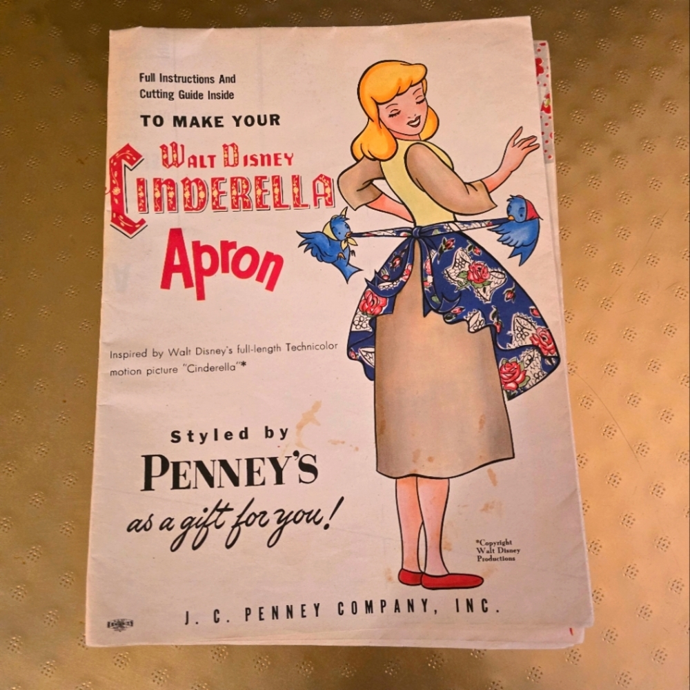 Vintage Rare Uncut 1950s Disney Cinderella Apron Pattern